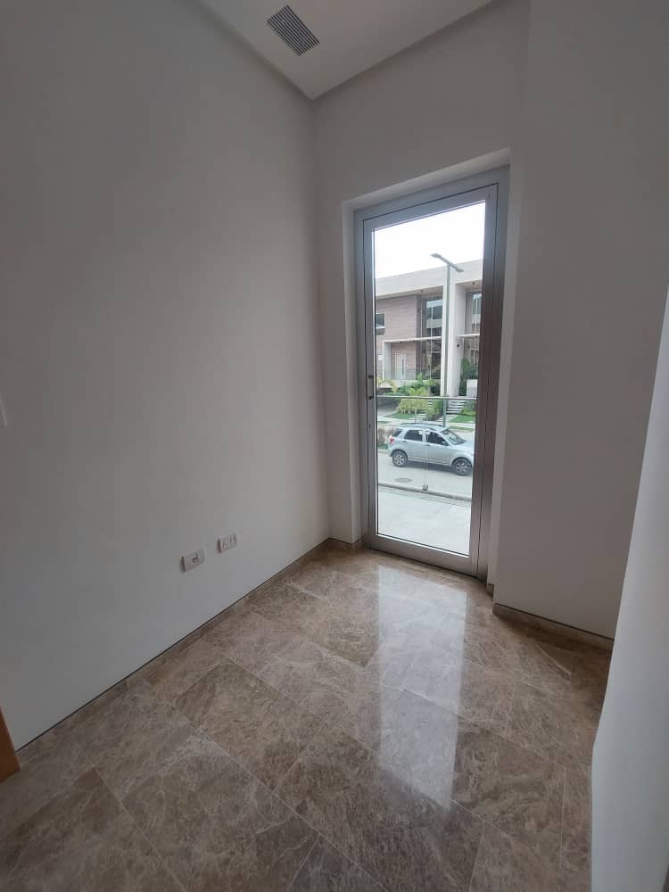 TOWNHOUSE EN CUMBRES DE GUATAPARO